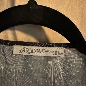 Arianna by Howard's Grey Top